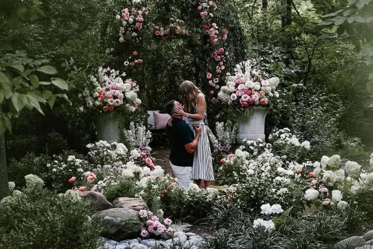 taylor swift engagement