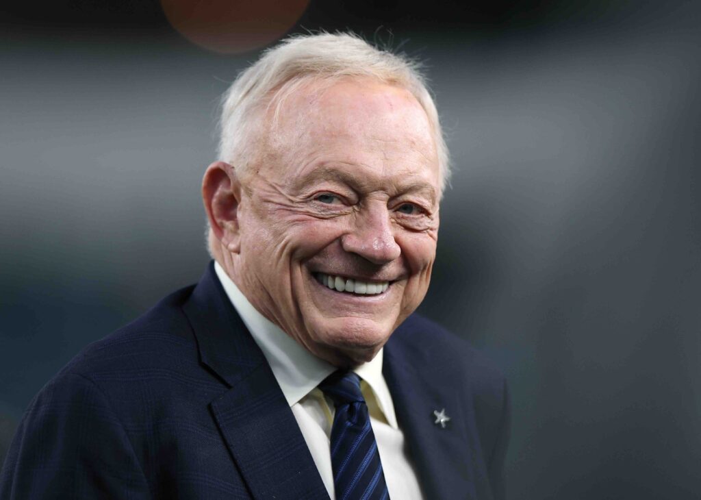 jerry jones laugh