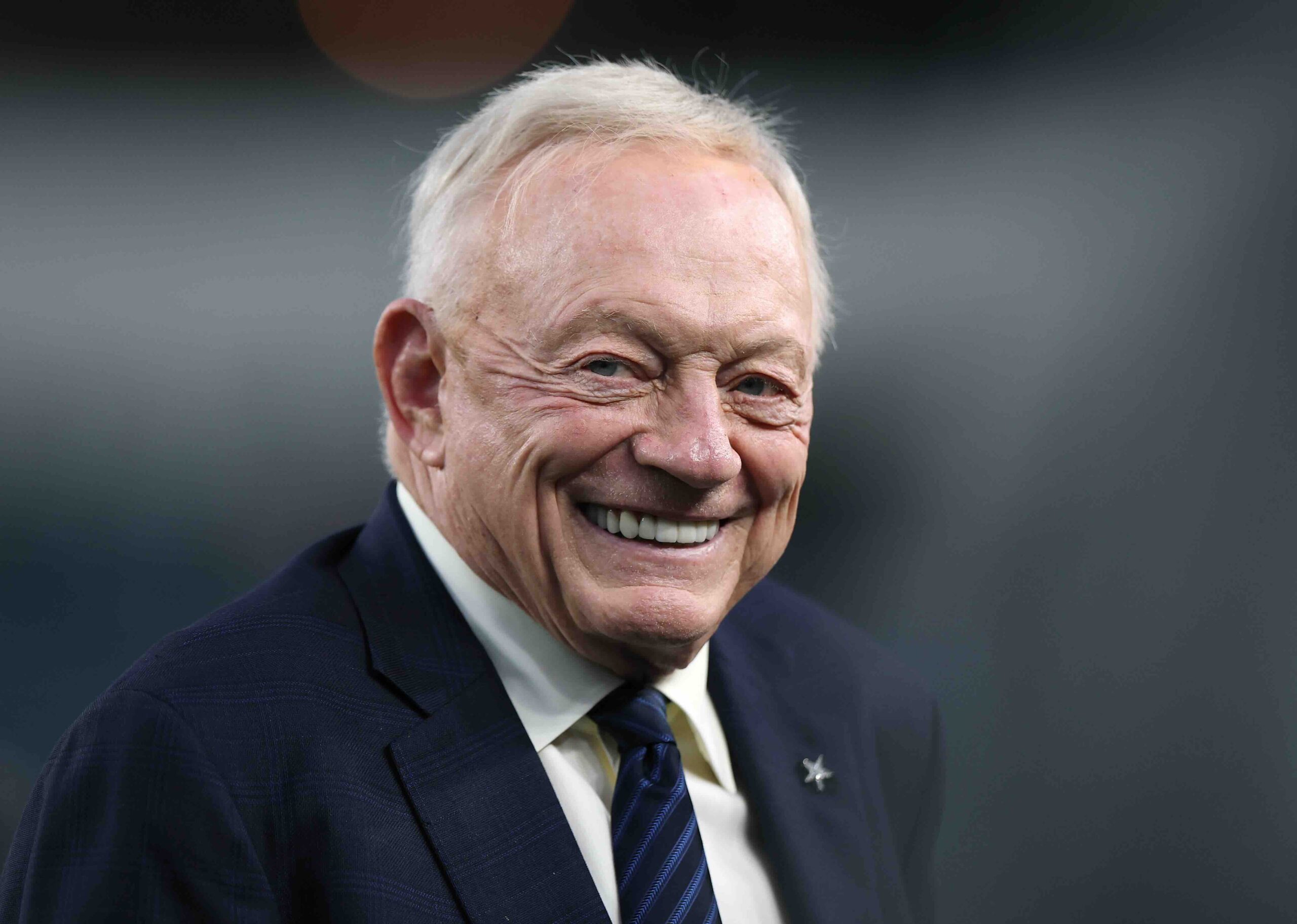 jerry jones laugh
