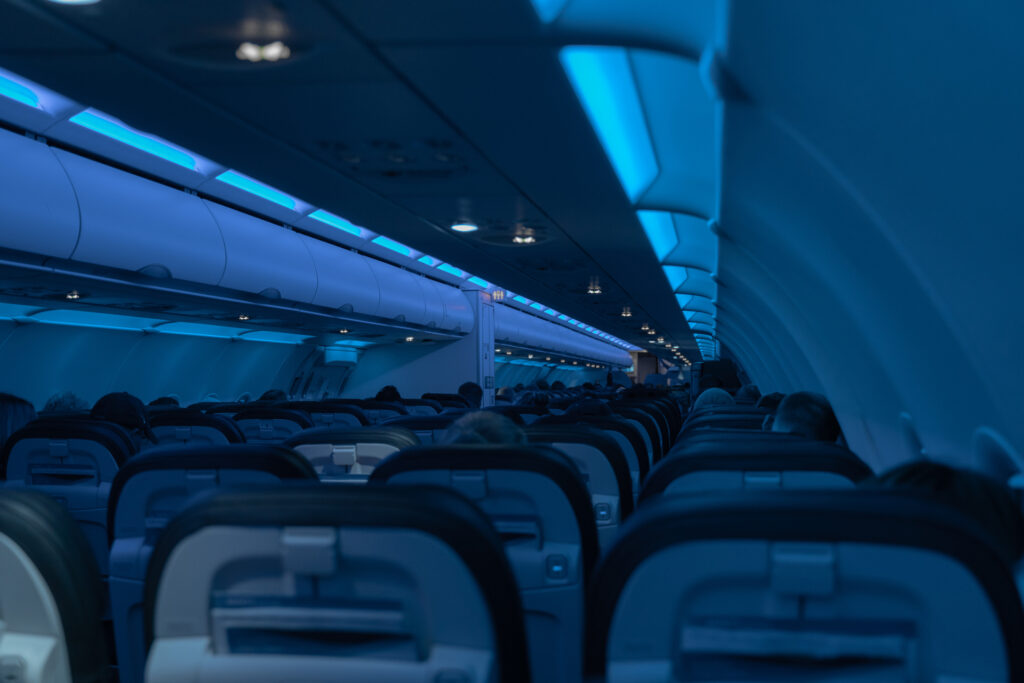 Plane dim lights